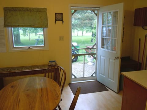 Cottage, 1 Bedroom, Kitchen (6) | 1 bedroom, desk, free WiFi