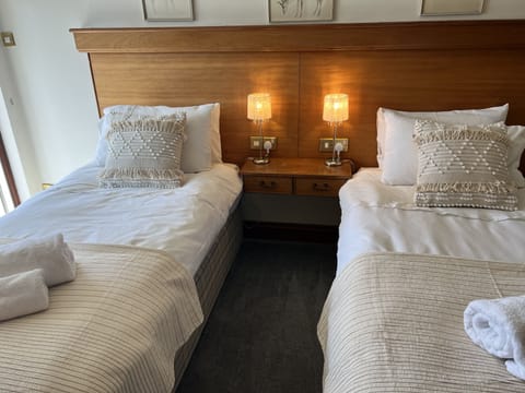 Closer view of new bedding