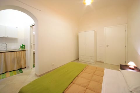 Double Room | Desk, free WiFi