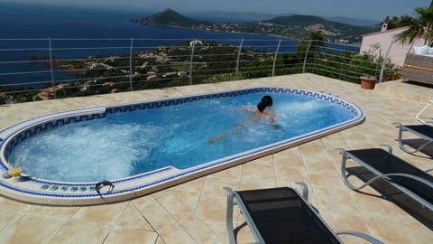 Relaxation and sporty spa
