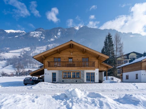 Holiday Home Exterior [winter]