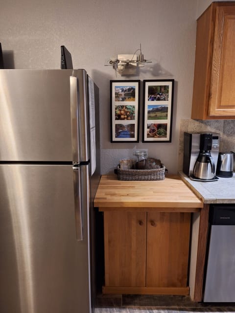 KITCHEN AREA!! NEW BUTCHER BLOCK COUNTER.