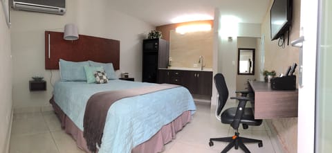 Standard Studio, 1 Queen Bed (S2) | Individually decorated, individually furnished, desk, laptop workspace