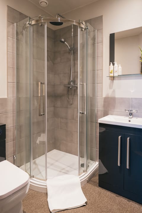 Double Room, Ensuite | Bathroom