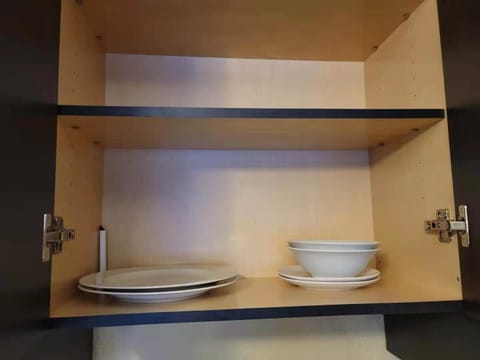 Comfort Suite, 1 Queen Bed, Non Smoking | Room amenity