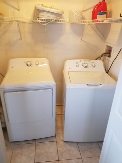 Free laundry onsite!