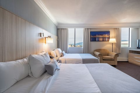 Premium Studio, 2 Double Beds | Egyptian cotton sheets, premium bedding, pillowtop beds, in-room safe