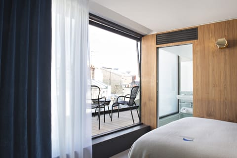 Deluxe Double Room -Terrace with Spa Access | Premium bedding, down comforters, free minibar, in-room safe