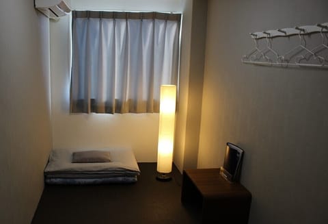 Renewal Economy Japanese-Style Single Room with Shared Bathroom, non-smoking | Desk, blackout drapes, free WiFi