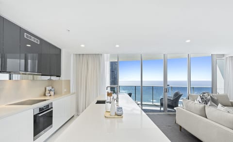Apartment, 3 Bedrooms, Ocean View | Private kitchen | Full-size fridge, microwave, oven, stovetop