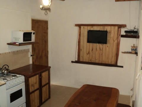 Cabin (Galala) | Private kitchen | Full-size fridge, cookware/dishes/utensils