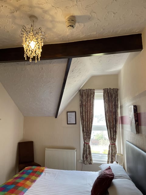 Standard Double Room, Ensuite