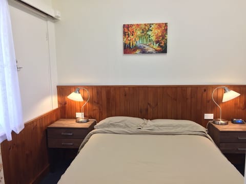 Family Suite | Iron/ironing board, free WiFi, bed sheets