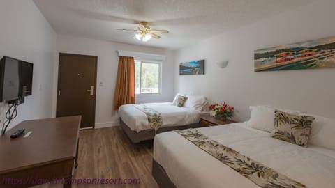 Double Room, 2 Queen Beds | WiFi, bed sheets