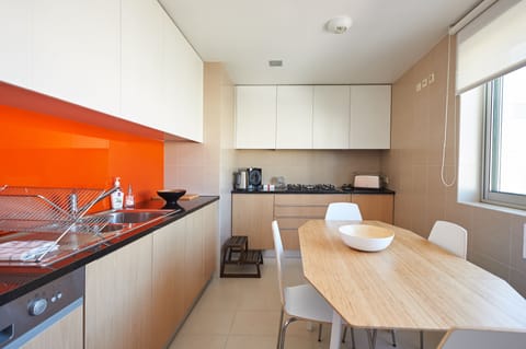 Apartment, 4 Bedrooms (73B) | Private kitchen | Full-size fridge, microwave, oven, stovetop