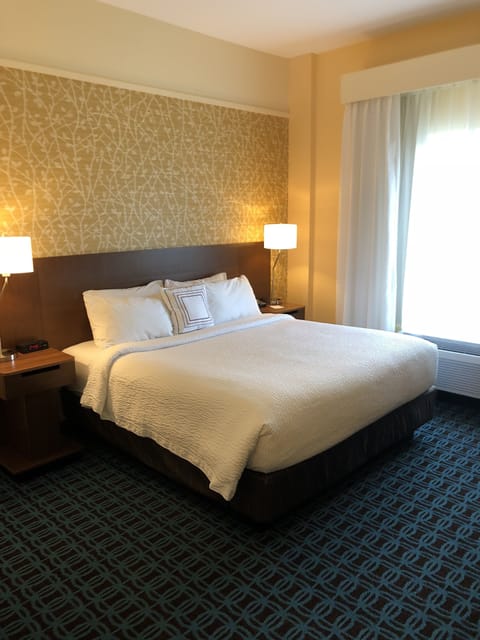 Premium bedding, pillowtop beds, in-room safe, desk