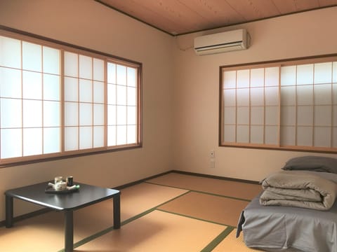 Japanese Style Room for 4 Person (Shared Bathroom) | In-room safe, iron/ironing board, free WiFi, bed sheets