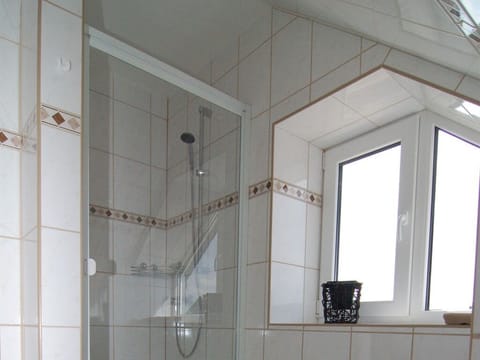 Apartment, Private Bathroom (40 m2) | Bathroom