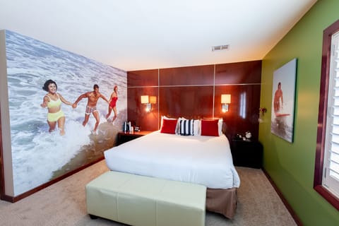 Suite, 1 Queen Bed | Premium bedding, in-room safe, individually decorated