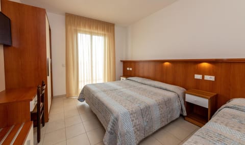 Soundproofing, free WiFi