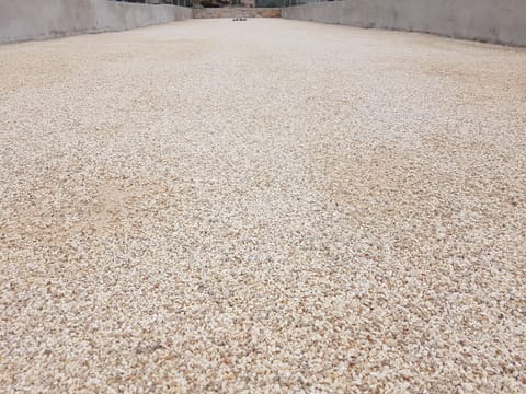 Profile of the bocce game court