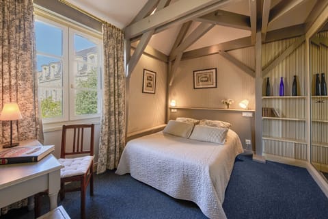 Comfort Double Room | Premium bedding, in-room safe, individually decorated