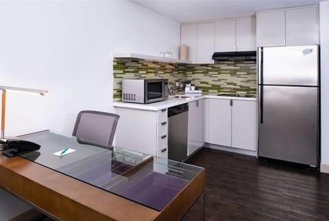 Suite, 1 Bedroom, Non Smoking | Private kitchenette | Fridge, microwave, stovetop, coffee/tea maker