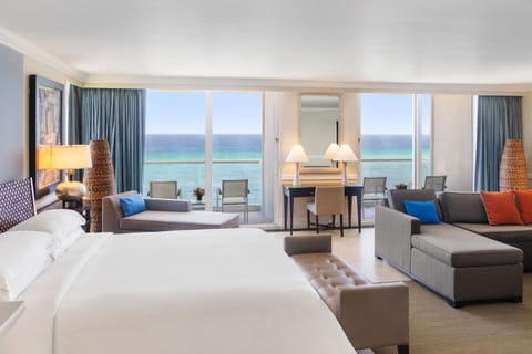 Suite, Oceanfront (Prime Minister) | Egyptian cotton sheets, premium bedding, down comforters