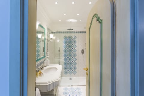 Superior Double or Twin Room, Terrace, Partial Sea View | Bathroom | Shower, eco-friendly toiletries, hair dryer, bathrobes