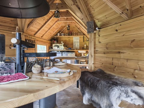 House (La Grange) | Miscellaneous