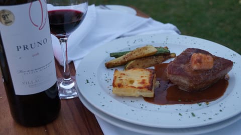 Lunch and dinner served, French cuisine