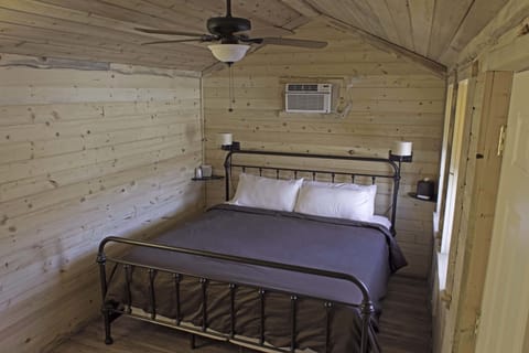 Premium Cabin, 1 King Bed, Patio, Mountain View | Cribs/infant beds, free WiFi, bed sheets