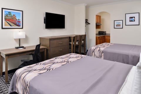 Economy Double Room | Individually decorated, individually furnished, desk, laptop workspace
