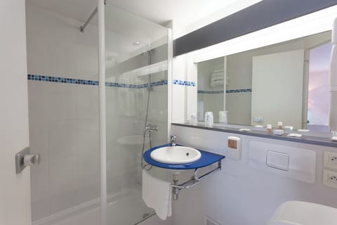 Superior Room | Desk, blackout drapes, iron/ironing board, free WiFi