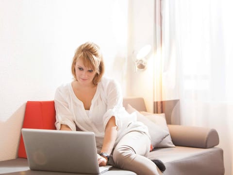 Executive Room, 1 double bed | Premium bedding, minibar, in-room safe, desk