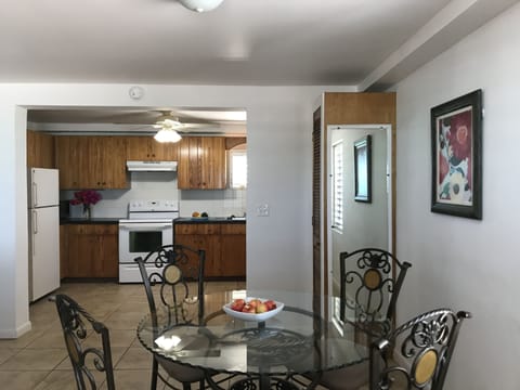 Family Villa, 2 Bedrooms, Ocean View, Beachfront | In-room dining