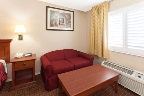 Upgraded, Room, 1 King Bed, Non Smoking, Hot Tub | Desk, laptop workspace, blackout drapes, iron/ironing board