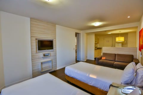 Superior Twin Room | In-room safe, blackout drapes, iron/ironing board, free WiFi