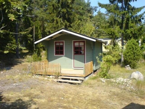 Guest house, with two single beds