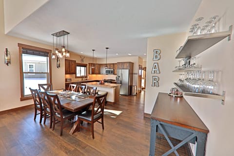 Bar area with all the glassware you'll need (wine, margarita, beer, martini)