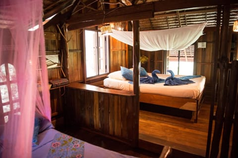 In-room safe, cribs/infant beds, free WiFi, bed sheets