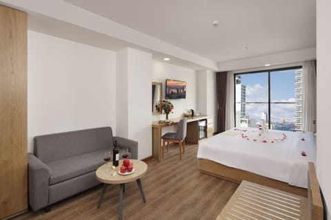 Executive Room, Balcony, City View | View from room