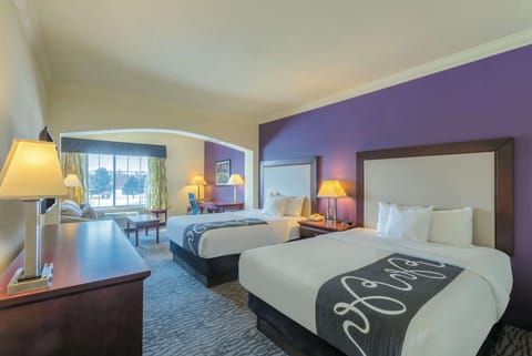 Deluxe Room, 2 Queen Beds, Non Smoking (Executive) | Premium bedding, desk, blackout drapes, iron/ironing board