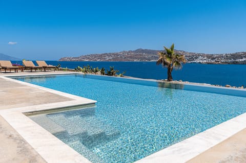 Luxury Villa, 4 Bedrooms, Private Pool, Sea Facing (1) | Private pool