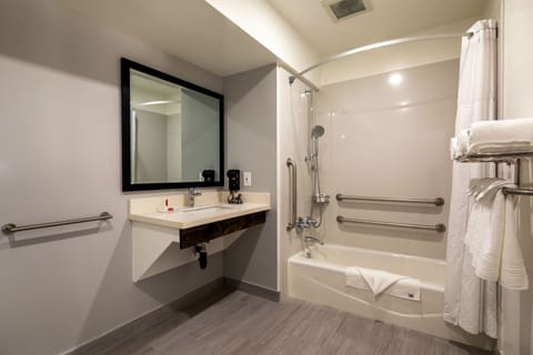 Room, 2 Queen Beds, Accessible, Non Smoking | Bathroom | Combined shower/tub, deep soaking tub, hair dryer, towels