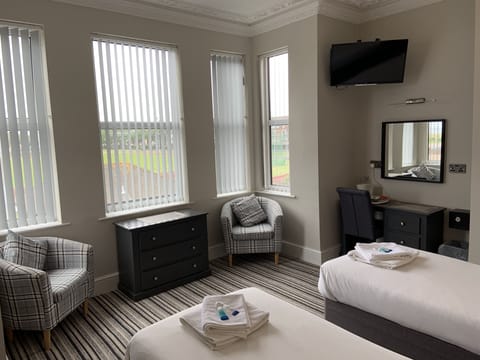 Double or Twin Room, Ensuite