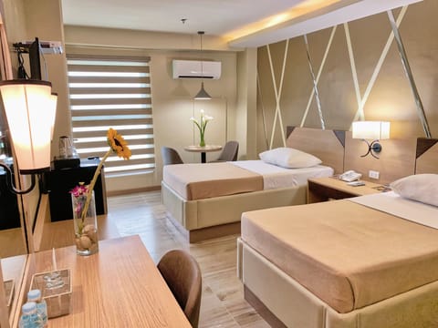 Superior Room | Desk, rollaway beds, free WiFi, bed sheets