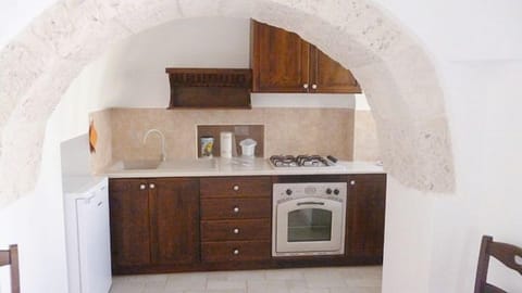 Romantic Apartment, 1 Bedroom | Private kitchen | Full-size fridge, oven, stovetop, espresso maker