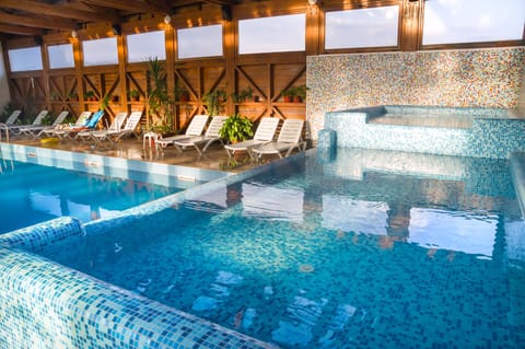 Indoor pool, seasonal outdoor pool