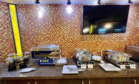 Free buffet breakfast